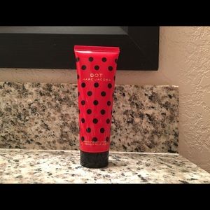 Dot by Marc Jacobs body lotion